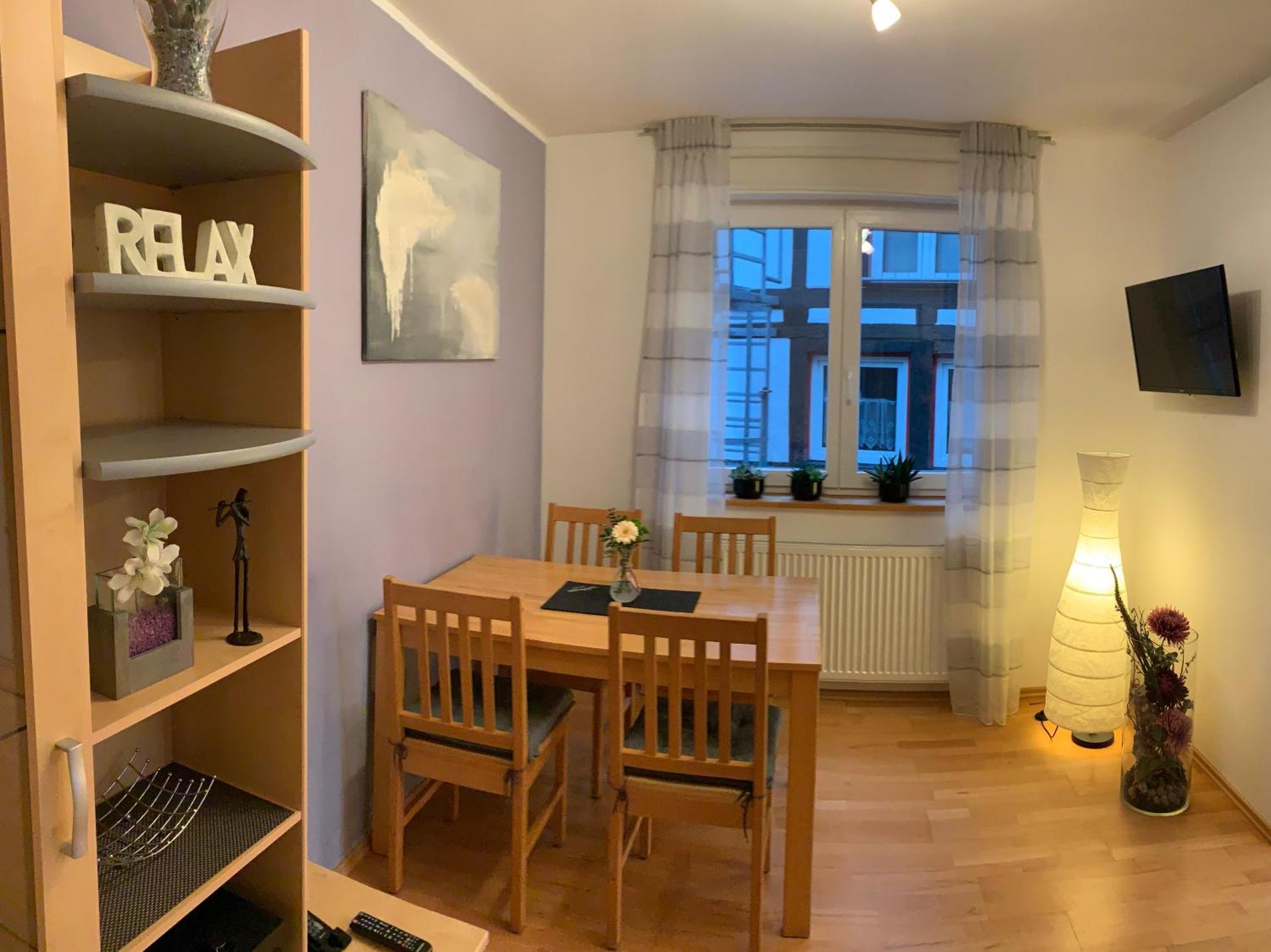Ferienwohnung Janus Altstadt-Hameln Haus 2 Inklusive Parkplatz - Mit Und Ohne Terrasse Oder Loggia هاملن المظهر الخارجي الصورة