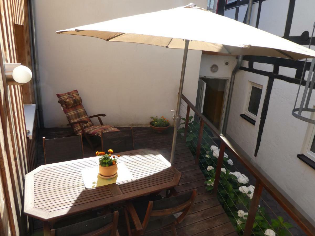 Ferienwohnung Janus Altstadt-Hameln Haus 2 Inklusive Parkplatz - Mit Und Ohne Terrasse Oder Loggia هاملن المظهر الخارجي الصورة
