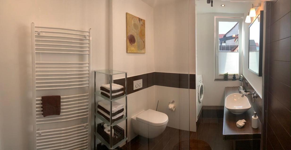 Ferienwohnung Janus Altstadt-Hameln Haus 2 Inklusive Parkplatz - Mit Und Ohne Terrasse Oder Loggia هاملن المظهر الخارجي الصورة